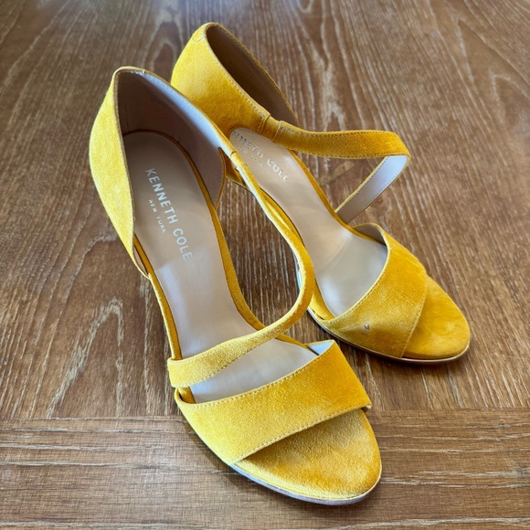 Mustard yellow suede Kenneth Cole NY heels 8.5M - Picture 4 of 11